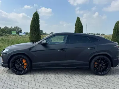 Usata Lamborghini Urus 650 CV (478 kW) 2022 Grigio SUV
