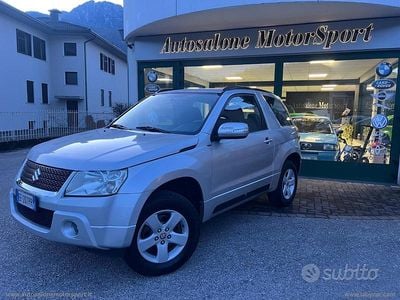 Gray Usata 2010 Suzuki Grand Vitara SUV | 7900 € (Buon prezzo)