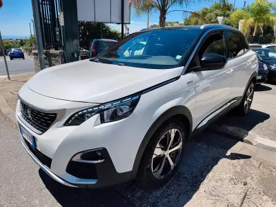 Usata Peugeot 3008 GT-line 131 CV (96 kW) 2019 Bianco SUV