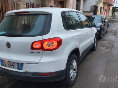 Usata VW Tiguan 140 CV (102 kW) 2008 Bianco SUV