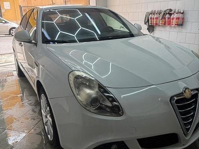 Bianco Usata 2012 Alfa Romeo Giulietta Berlina | 6000 € (Buon prezzo)