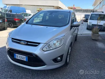 Usata Ford C-MAX Titanium 115 CV (84 kW) 2012 Grigio Monovolume