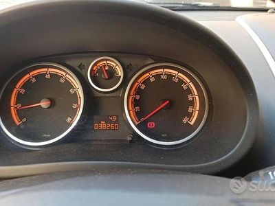 Usata Opel Corsa 80 CV (58 kW) 2008 Nero Utilitaria