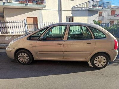 Beige Usata 2005 Citroën Xsara Picasso Monovolume | 1700 €