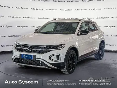 Usata VW T-Roc Style 150 CV (110 kW) 2023 Bianco SUV