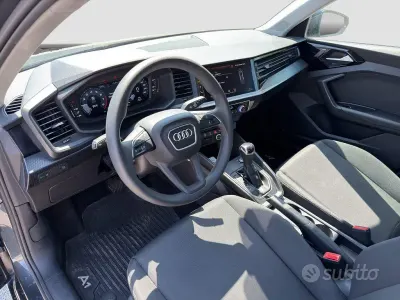 Usata Audi A1 110 CV (80 kW) 2023 Grigio manhattan SUV