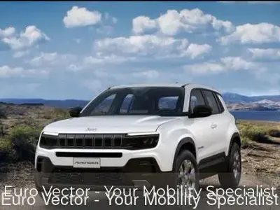Nuova Jeep Avenger Summit 110 CV (80 kW) 2025 Bicolor bianco/nero SUV