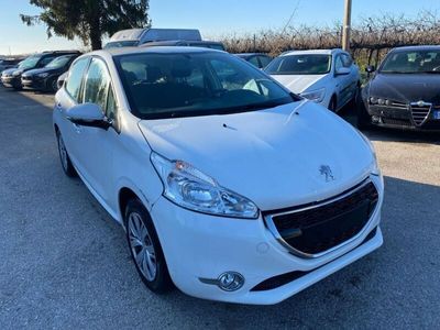 usata Peugeot 208 1.2 VTi 82 CV 5 porte Active