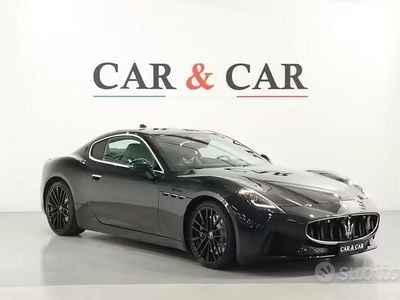 Usata Maserati Granturismo 491 CV (361 kW) 2024 Nero assoluto Coupé