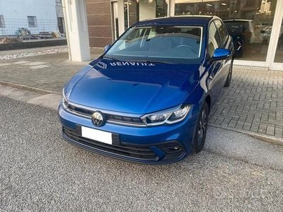 Usata VW Polo Life 95 CV (69 kW) 2025 Blu Utilitaria