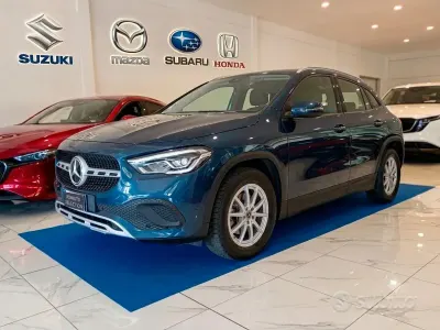 Usata Mercedes GLA200 Executive 150 CV (110 kW) 2021 Bluazzurro SUV