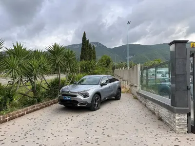 Usata Citroën C4 PureTech 131 CV (96 kW) 2022 Bianco Berlina