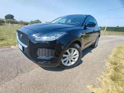 Usata Jaguar E-Pace R-Dynamic 150 CV (110 kW) 2019 Nero SUV