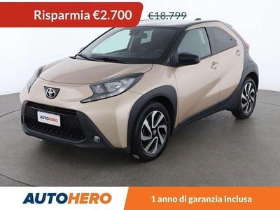 Beige Usata 2023 Toyota Aygo X Trend SUV | 16.099 € (Buon prezzo)