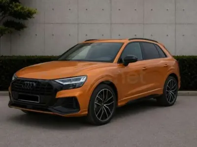Usata Audi Q8 S-Line 286 CV (210 kW) 2019 Arancione SUV