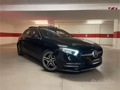 Usata Mercedes A180 Premium 116 CV (85 kW) 2019 Nero Berlina