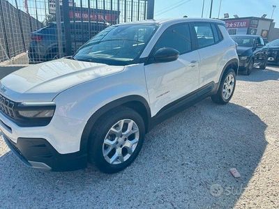 Usata Jeep Avenger Longitude 101 CV (74 kW) 2024 Bianco SUV