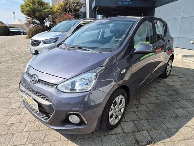 Usata Hyundai i10 Edition 69 CV (50 kW) 2016 Grigio scuro Utilitaria