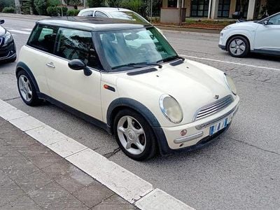 Usata Mini Cooper 116 CV (85 kW) 2004 Bianco Utilitaria