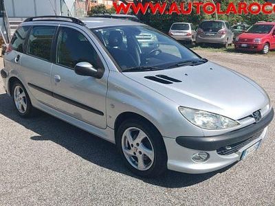 Usata Peugeot 206 109 CV (80 kW) 2003 Argento metallizzato Station wagon