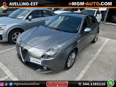 Usata Alfa Romeo Giulietta Business 120 CV (88 kW) 2018 Grigio Utilitaria