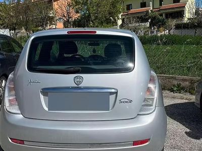 Usata Lancia Ypsilon 77 CV (56 kW) 2010 Grigio Utilitaria