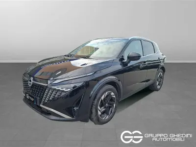 Usata Nissan Qashqai N-Connecta 140 CV (102 kW) 2025 Pearl black SUV
