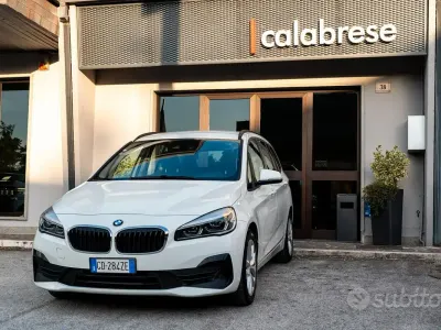Usata BMW 218 Gran Tourer Luxury Line 150 CV (110 kW) 2021 Bianco Monovolume