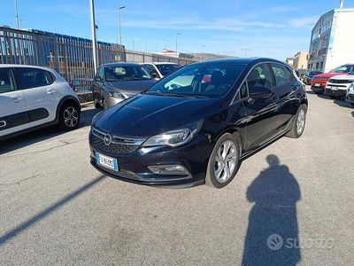 Usata Opel Astra Dynamic 136 CV (100 kW) 2019 Berlina