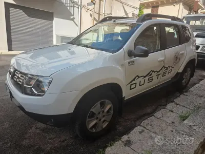 Usata Dacia Duster Ambiance 109 CV (80 kW) 2016 Bianco SUV