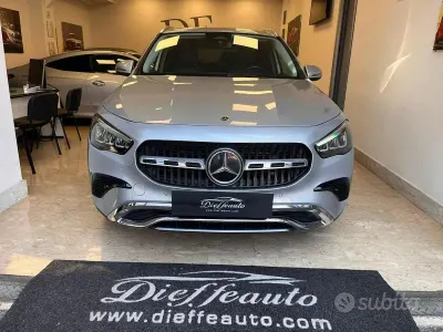 Usata Mercedes GLA180 Progressive 116 CV (85 kW) 2024 Grigio SUV
