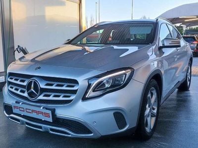 Usata Mercedes GLA180 124 CV (91 kW) 2019 Argento SUV