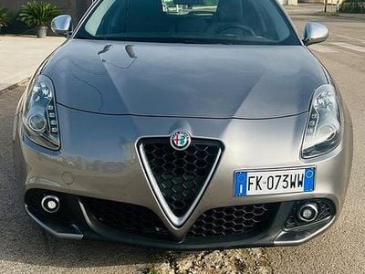 Usata Alfa Romeo Giulietta 120 CV (88 kW) 2017 Grigio Utilitaria