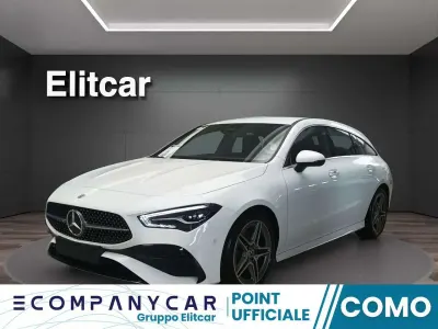 Begagnad Mercedes CLA200 Shooting Brake AMG Line Premium 150 HK (110 kW) 2024 Vit Kombi