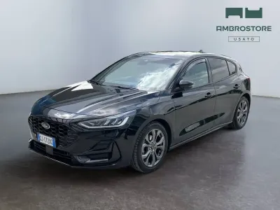 Usata Ford Focus ST-Line 120 CV (88 kW) 2022 Agate black Berlina