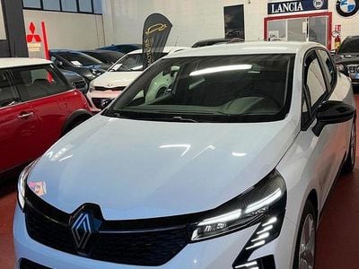 Usata Renault Clio V Esprit Alpine 91 CV (66 kW) 2024 Bianco Berlina