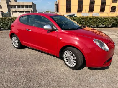 Usata Alfa Romeo MiTo Distinctive 77 CV (56 kW) 2016 Rosso Utilitaria