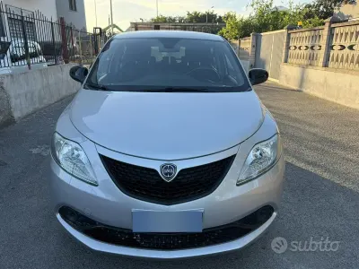 Usata Lancia Ypsilon