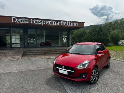 Gebraucht Suzuki Swift 83 PS (61 kW) 2022 Rot Kleinwagen
