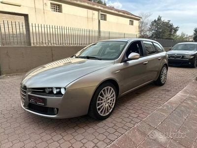 Usata Alfa Romeo 159 200 CV (147 kW) 2008 Grigio Berlina