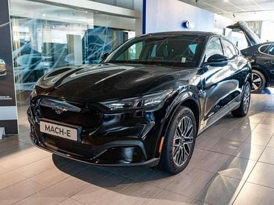 Nuova Ford Mustang Extended Range 276 CV (202 kW) 2026 Absolute black  SUV