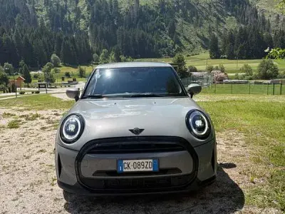Usata Mini Cooper 137 CV (100 kW) 2022 Grigio Utilitaria