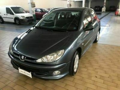 usata Peugeot 206 1.4 5p. Enfant Terrible Benzina