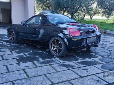 Usata Toyota MR2 140 CV (102 kW) 2003 Nero Cabrio