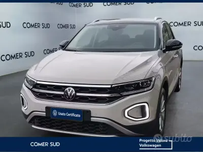 Usata VW T-Roc Style 110 CV (80 kW) 2023 Grigio SUV