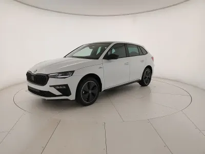 Nuova Skoda Scala Monte Carlo 150 CV (110 kW) 2026 Bianco luna metallizzato Utilitaria