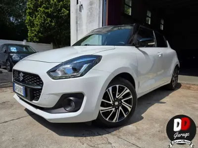 Usata Suzuki Swift 83 CV (61 kW) 2023 Bianco perla Utilitaria
