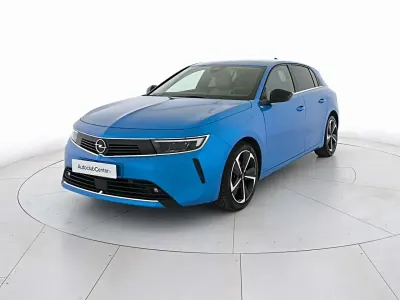 Usata Opel Astra Elegance 110 CV (80 kW) 2023 Blu Utilitaria