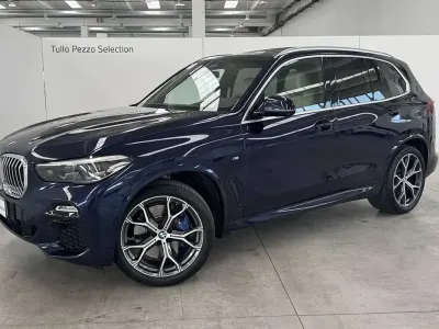 Usata BMW X5 M Sport 265 CV (194 kW) 2020 Tanzanite blu metallizzato SUV