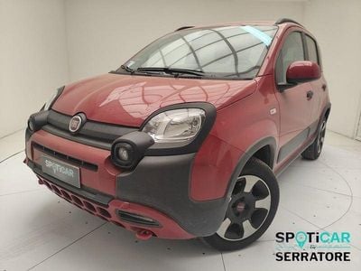 Begagnad Fiat Panda Cross Cross 70 HK (51 kW) 2024 Röd Halvkombi